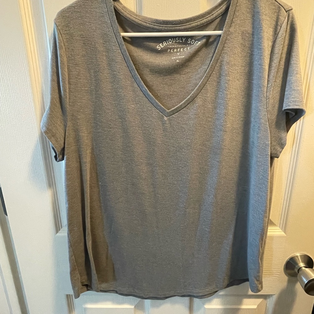 Aeropostale Perfect V Tee